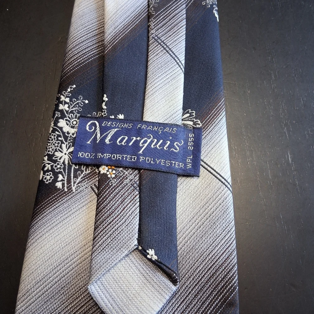 Bundle Of Men's Clip On Ties